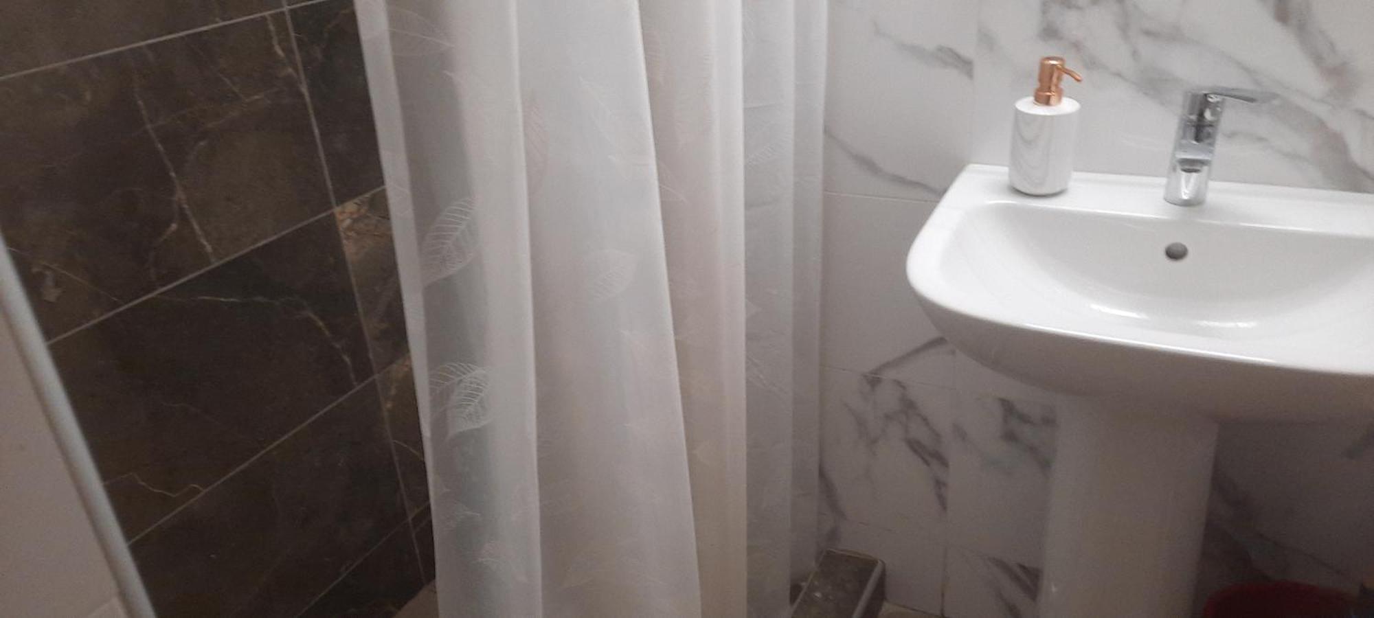 Livia'S Room To Ampelokipi Metro Airport Line Athens Exterior photo