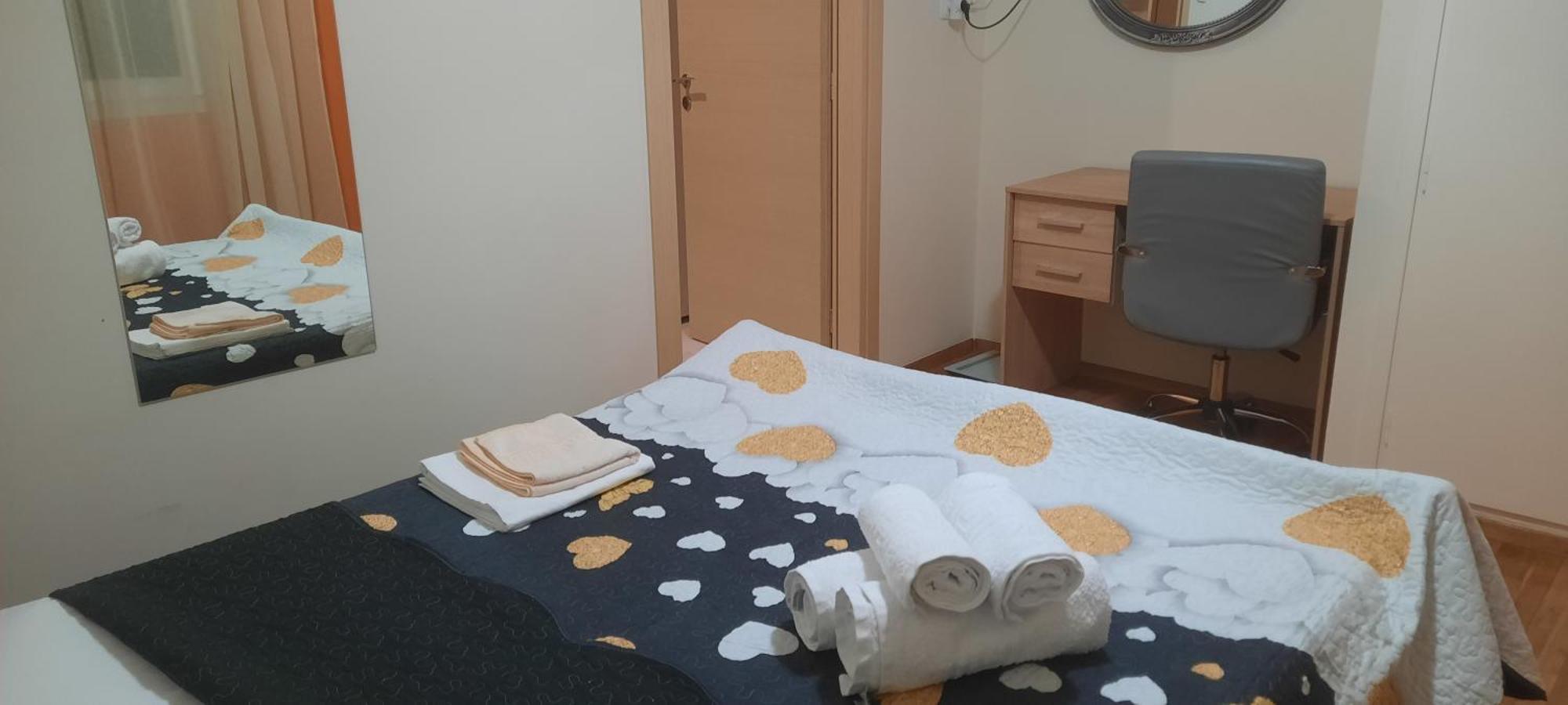 Livia'S Room To Ampelokipi Metro Airport Line Athens Exterior photo